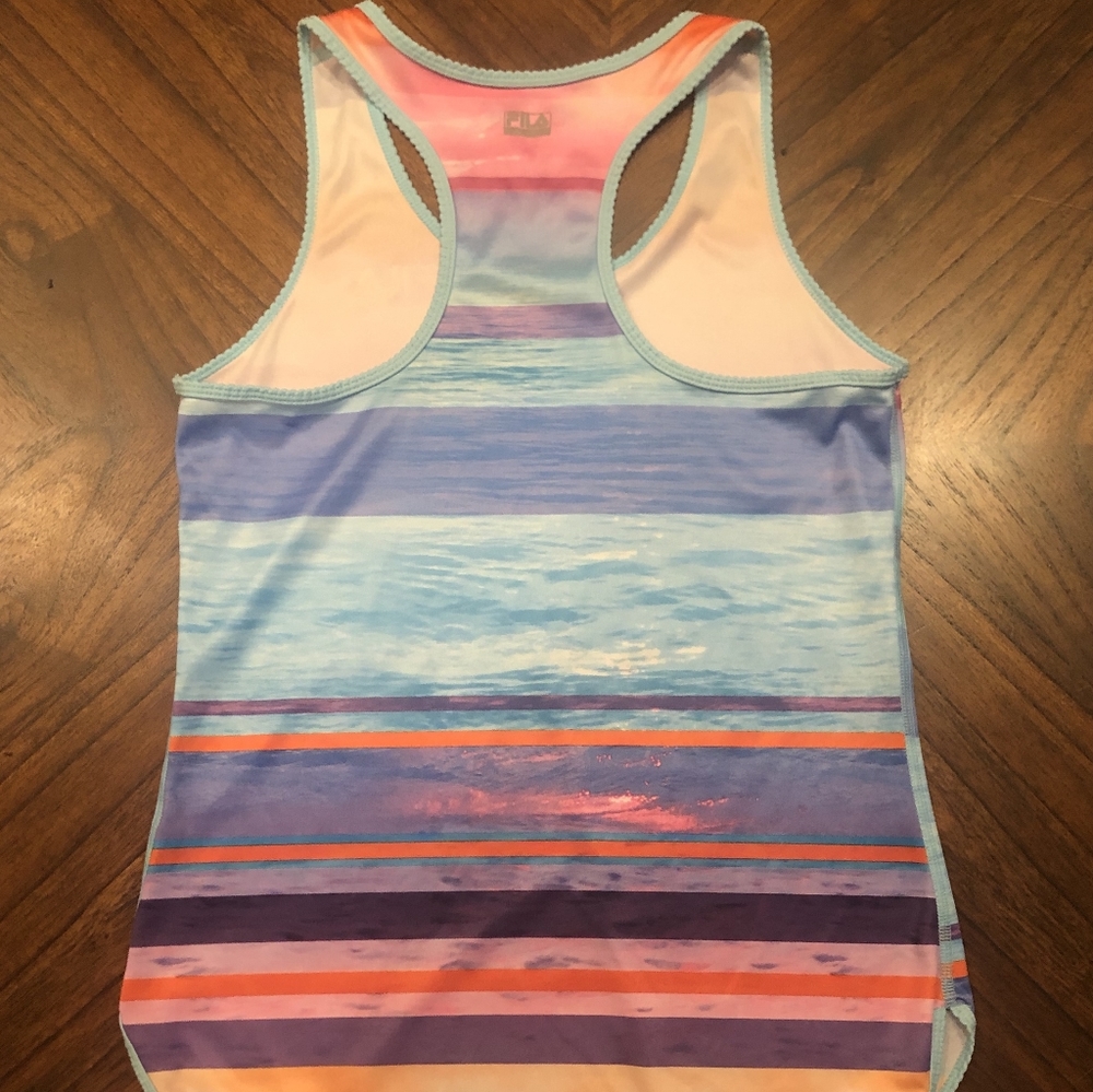 Colorful workout tee - Picture 2 of 2